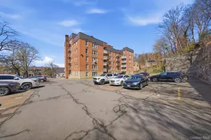 250 N Broadway, Yonkers, NY 10701 - Photo 26