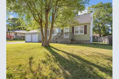 16 Brushwood Drive, Shirley, NY 11967 - Photo 4
