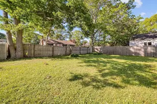 16 Brushwood Dr, Shirley, NY 11967 - Photo 26