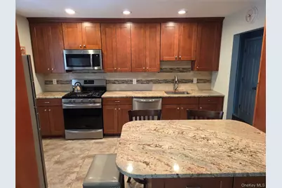 12 Wayside Lane, Smithtown, NY 11787 - Photo 2