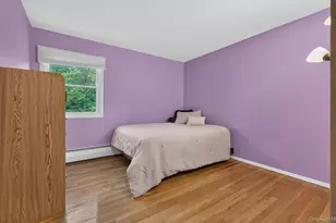 40 Pittoni Dr, Commack, NY 11725 - Photo 18