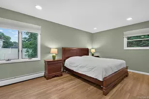 40 Pittoni Dr, Commack, NY 11725 - Photo 14