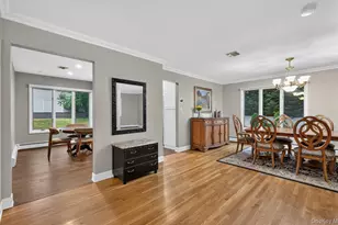 40 Pittoni Dr, Commack, NY 11725 - Photo 2