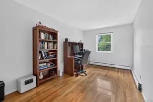 40 Pittoni Dr, Commack, NY 11725 - Photo 22