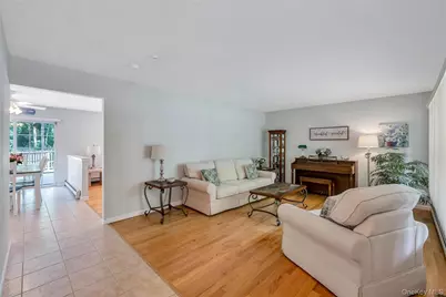 75 Apple Lane, Medford, NY 11763 - Photo 12