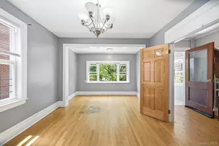 4000 Pratt Ave, Bronx, NY 10466 - Photo 8