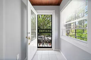 4000 Pratt Ave, Bronx, NY 10466 - Photo 6