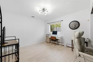 10 Wildflower Ln, Wantagh, NY 11793 - Photo 28