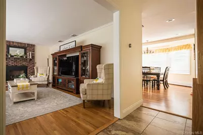 41 Brook Run Drive, Medford, NY 11763 - Photo 4