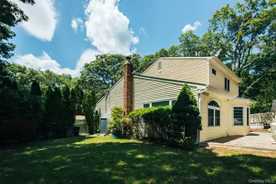 41 Brook Run Drive, Medford, NY 11763 - Photo 16