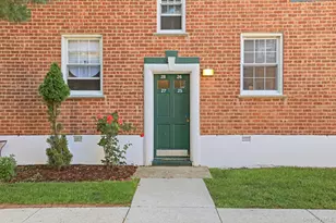 182 Pinewood Rd, Hartsdale, NY 10530 - Photo 2