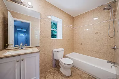 88 Eleanor Avenue, Mastic, NY 11950 - Photo 16