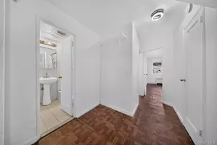 103-45 118th St, Richmond Hill, NY 11419 - Photo 4