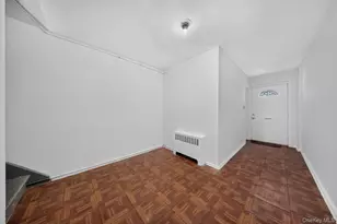 103-45 118th St, Richmond Hill, NY 11419 - Photo 2
