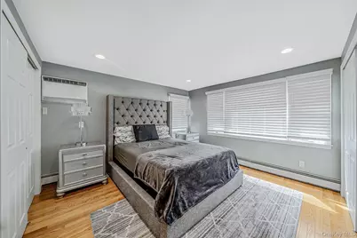 67 Douglas Drive, East Meadow, NY 11554 - Photo 24