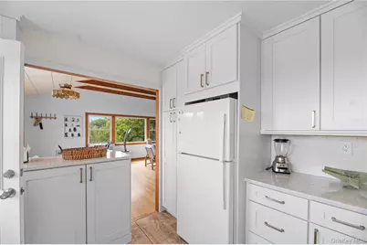 58 Gale Avenue, Seaview, NY 11770 - Photo 28