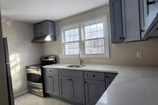 192 Cypress Dr, Mastic Beach, NY 11951 - Photo 8