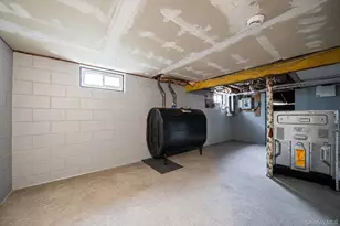 86 Eleanor Ave, Mastic, NY 11950 - Photo 20