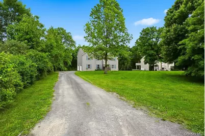 201 Kingsview Highway, Wallkill, NY 12589 - Photo 28