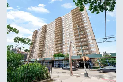 41-40 Union Street #8V, Flushing, NY 11355 - Photo 2