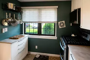 335 Mariners Way, Copiague, NY 11726 - Photo 4