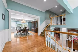 100 Cabot Rd, Massapequa, NY 11758 - Photo 14