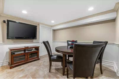 100 Cabot Road, Massapequa, NY 11758 - Photo 30