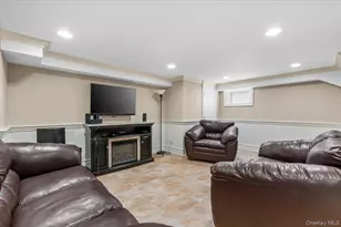 100 Cabot Rd, Massapequa, NY 11758 - Photo 32