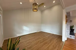 4 Edna Dr, Syosset, NY 11791 - Photo 4