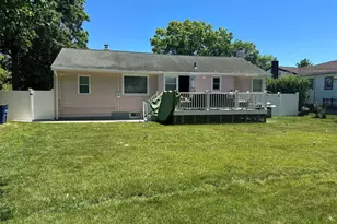4 Edna Dr, Syosset, NY 11791 - Photo 26