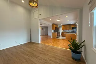 4 Edna Dr, Syosset, NY 11791 - Photo 6