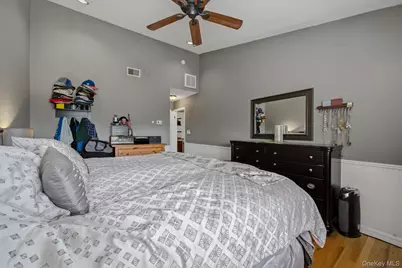 94 Broadlawn Drive, Central Islip, NY 11722 - Photo 24