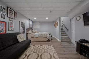 94 Broadlawn Dr, Central Islip, NY 11722 - Photo 30