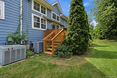 94 Broadlawn Drive, Central Islip, NY 11722 - Photo 36