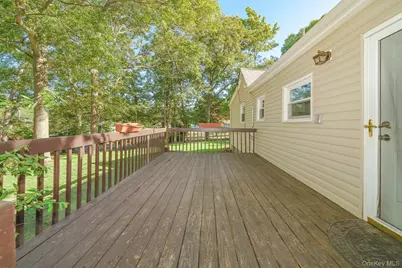 7 Laurelton Avenue, Selden, NY 11784 - Photo 20