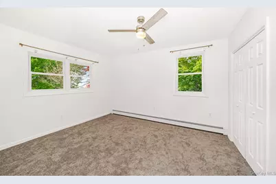 7 Laurelton Avenue, Selden, NY 11784 - Photo 12