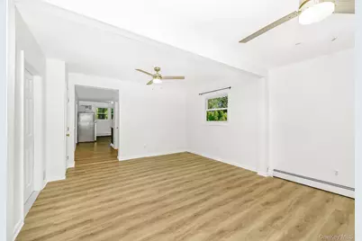 7 Laurelton Avenue, Selden, NY 11784 - Photo 16