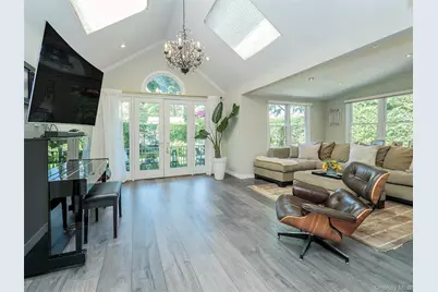 25 Andover Road, Port Washington, NY 11050 - Photo 10