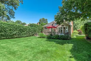 25 Andover Rd, Port Washington, NY 11050 - Photo 22