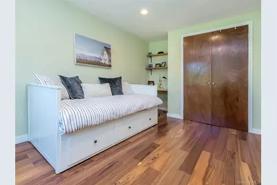 25 Andover Road, Port Washington, NY 11050 - Photo 14