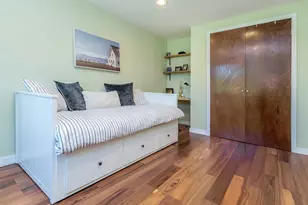 25 Andover Rd, Port Washington, NY 11050 - Photo 14