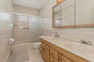 123 Avenue B, Holbrook, NY 11741 - Photo 22