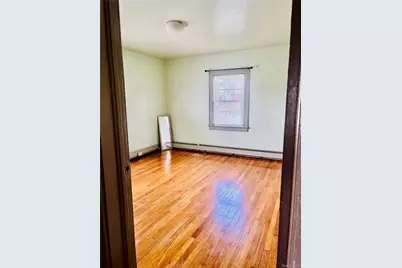 535 Cross Street, Westbury, NY 11590 - Photo 12