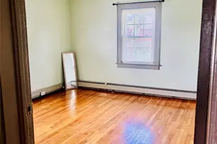 535 Cross St, Westbury, NY 11590 - Photo 12