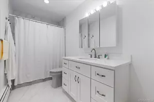 18 Hickman St, Syosset, NY 11791 - Photo 28