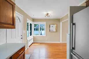 2055 Alan Dr, Seaford, NY 11783 - Photo 10