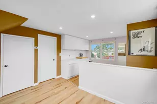 2055 Alan Dr, Seaford, NY 11783 - Photo 18