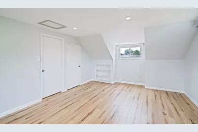 2055 Alan Drive, Seaford, NY 11783 - Photo 16