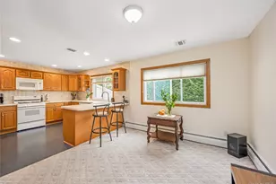 145 Washington St, Farmingdale, NY 11735 - Photo 14