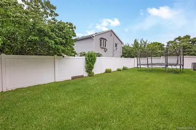 145 Washington Street, Farmingdale, NY 11735 - Photo 44